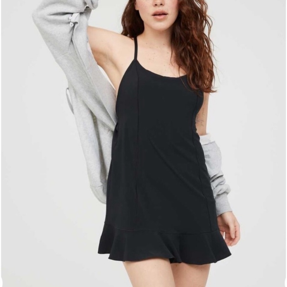 Aerie Offline Scoop Neck Ruffle Hem Black Workout Dress size XXL
